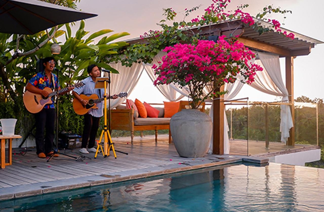 منتجع غويا البوتيكي أوبود المظهر الخارجي الصورة The Deck at The Village