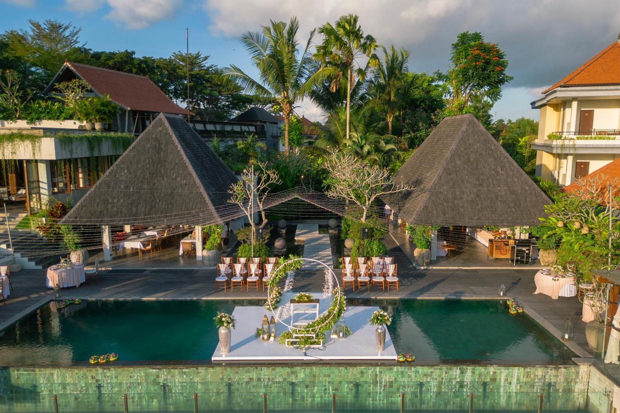 منتجع غويا البوتيكي أوبود المظهر الخارجي الصورة The resort's main pool
