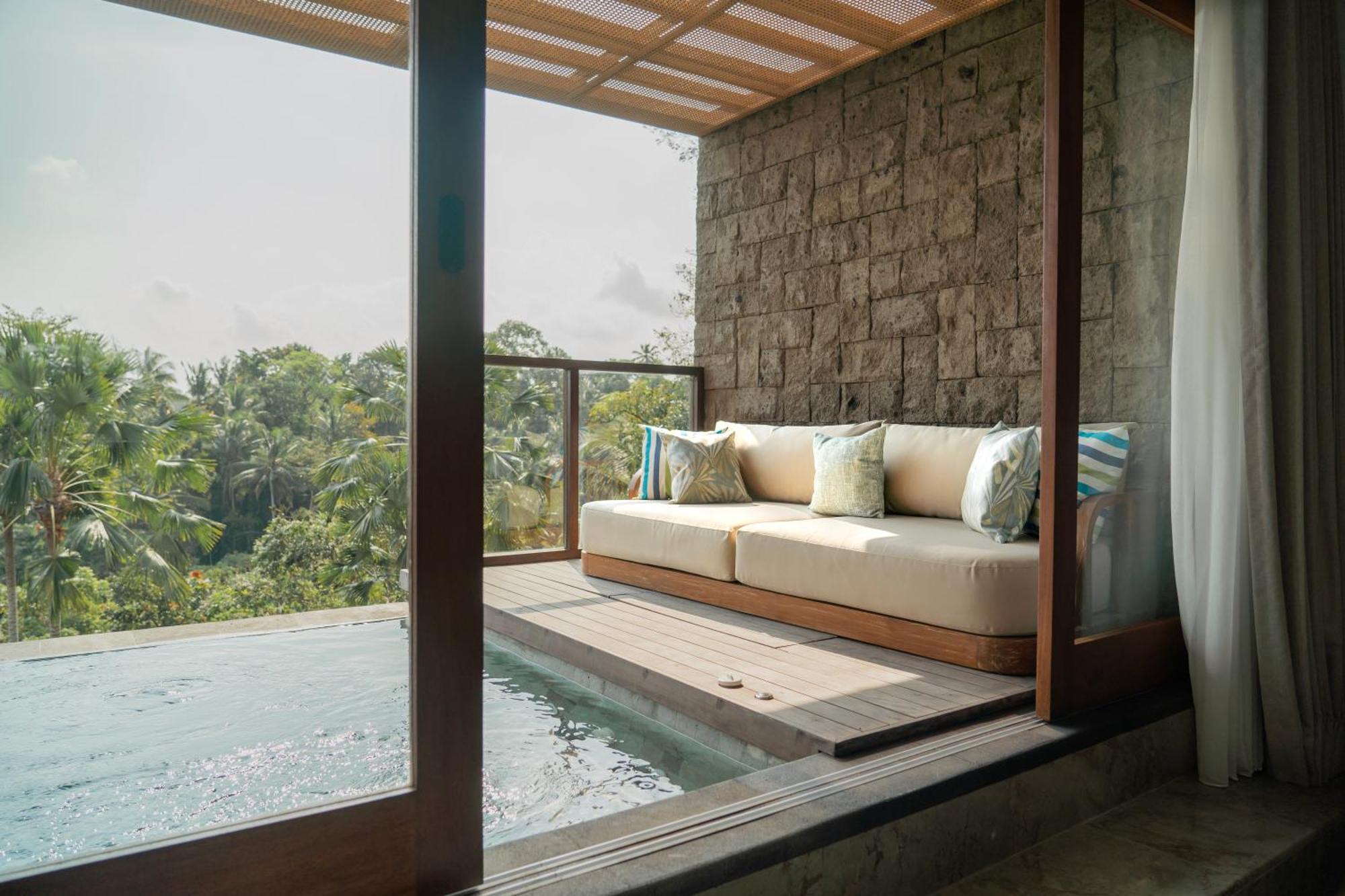 منتجع غويا البوتيكي أوبود المظهر الخارجي الصورة A view of the private pool at the Villa